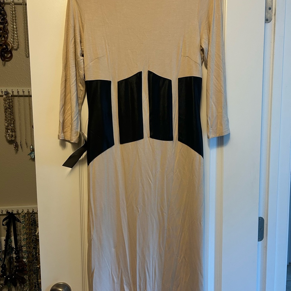 bebe Beige and Black Long Sleeve Dress
